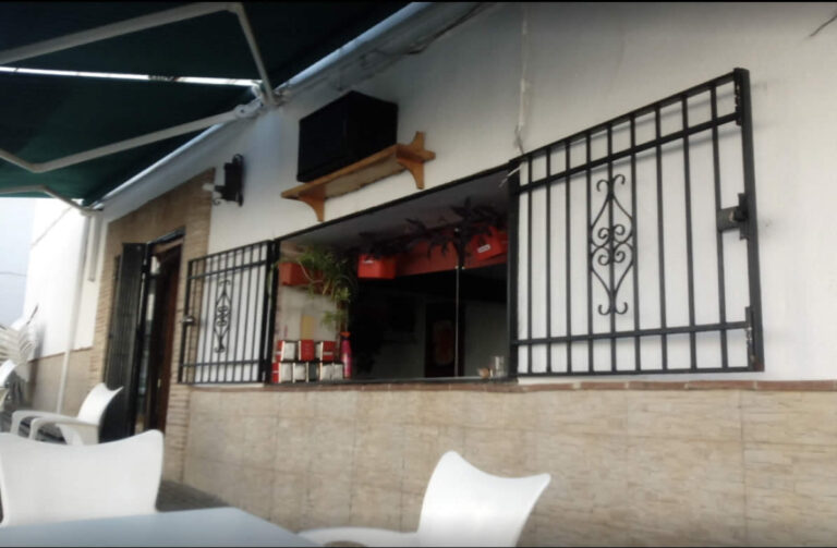 Terraza Bar EL RUBIO 768x503
