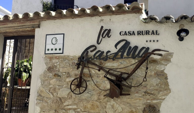 Casa Rural La CasAna 768x450